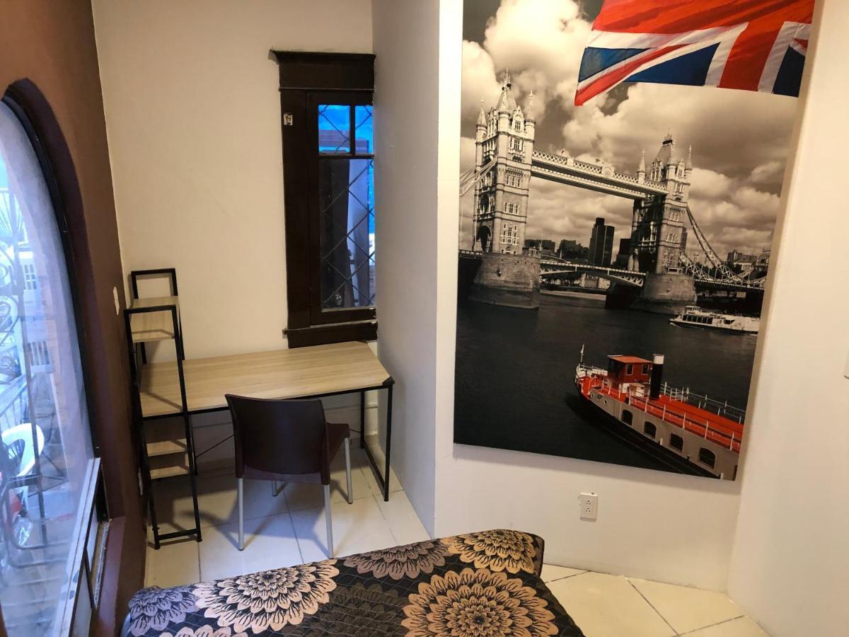 Auberge de jeunesse Roomies Centro Medico *